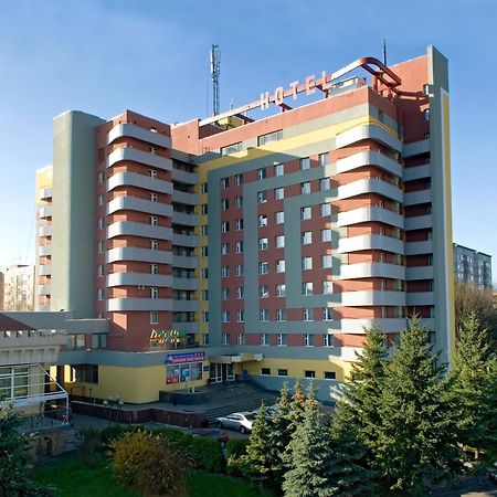 Hotel Tourist Rivne Esterno foto
